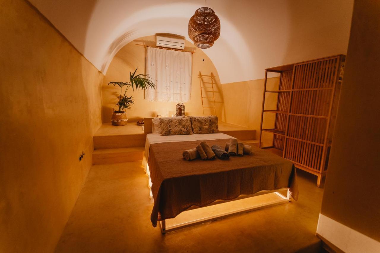 Kythera Secrets Suites Viaradika Экстерьер фото